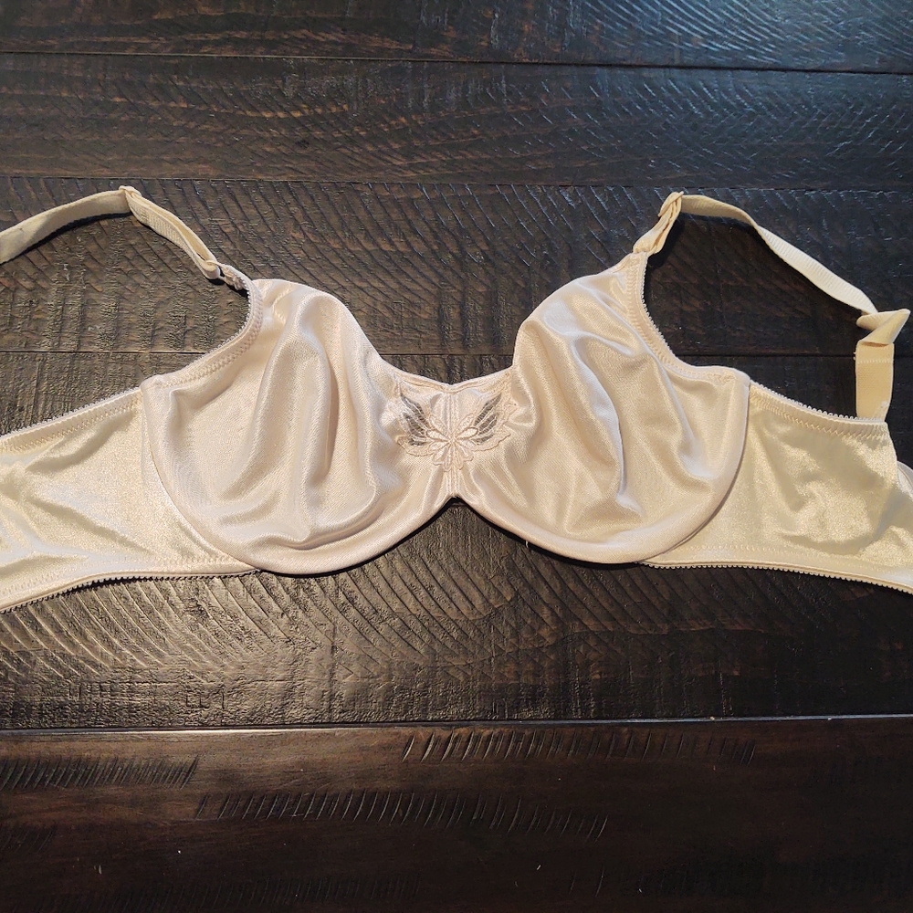 36D bra cream in color unlined